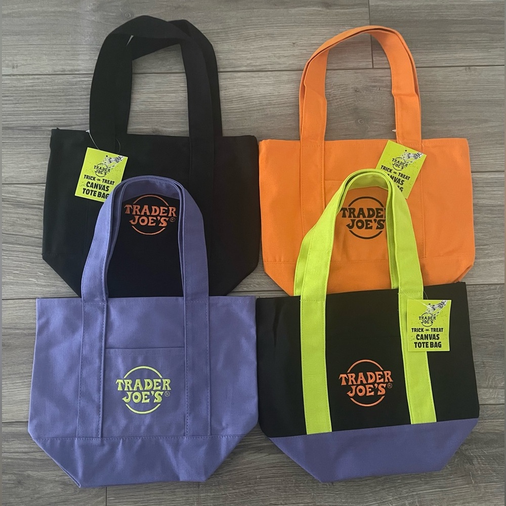 Trader Joe's Canvas Tote Bag Set